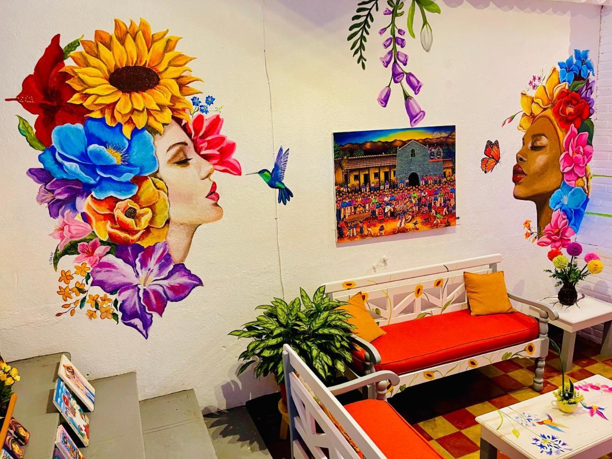 Hotel Y Arte Antigua By Amazing Guatemala Travel Eksteriør billede