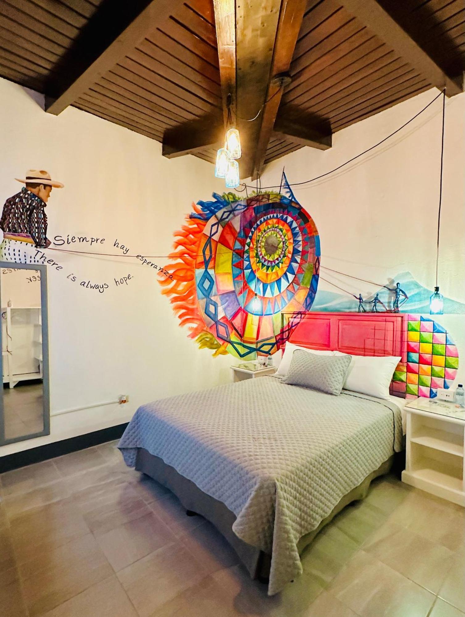 Hotel Y Arte Antigua By Amazing Guatemala Travel Eksteriør billede